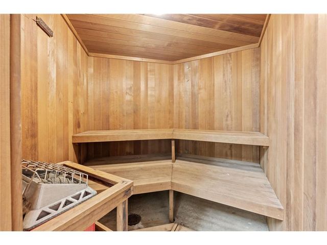 3020 Saint Albans Mill Road 310, Minnetonka, MN 55305