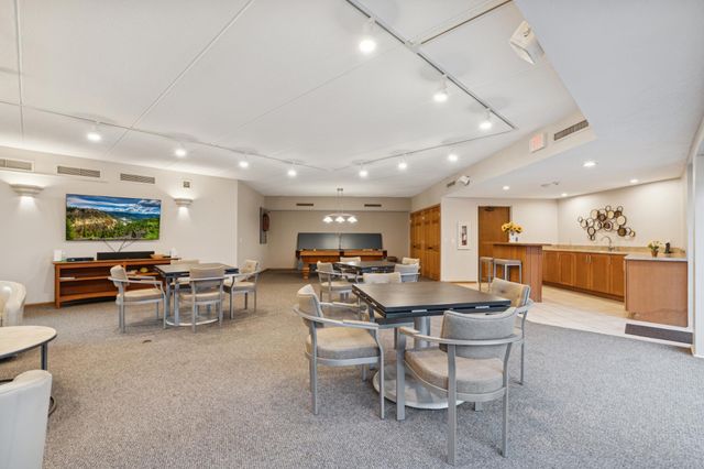 3020 Saint Albans Mill Road 310, Minnetonka, MN 55305