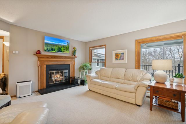 3020 Saint Albans Mill Road 310, Minnetonka, MN 55305