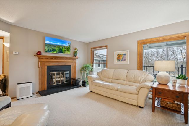 3020 Saint Albans Mill Road 310, Minnetonka, MN 55305