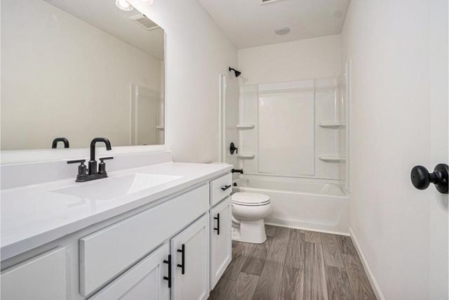 6225 Comiskey Road, Stevensville, MI 49127