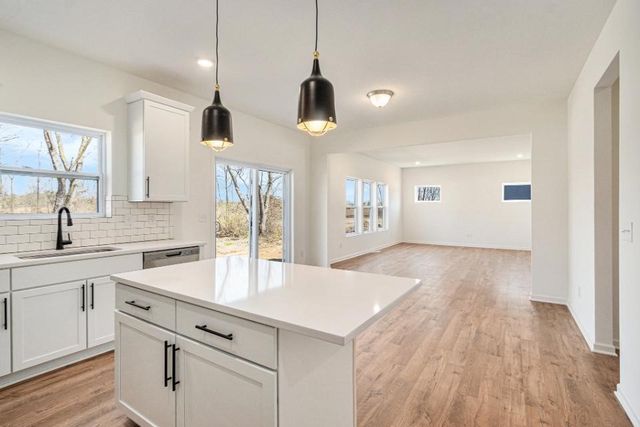 6225 Comiskey Road, Stevensville, MI 49127