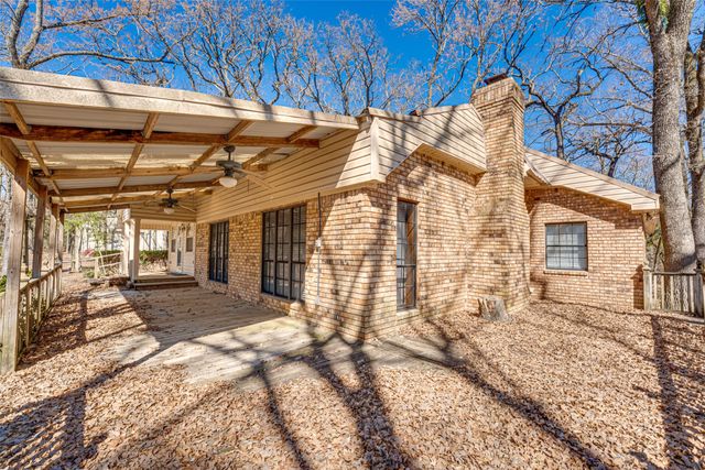 180 Rs County Road 1250, Emory, TX 75440