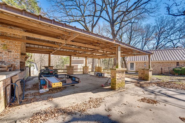 180 Rs County Road 1250, Emory, TX 75440