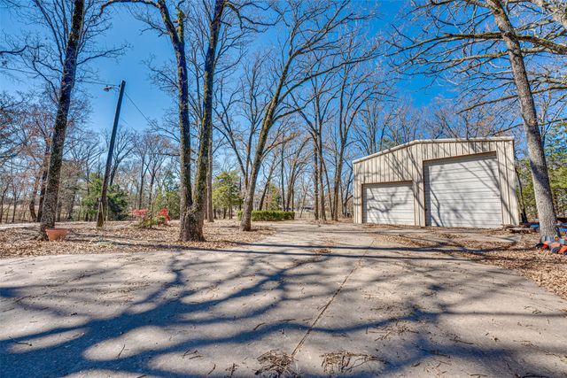 180 Rs County Road 1250, Emory, TX 75440