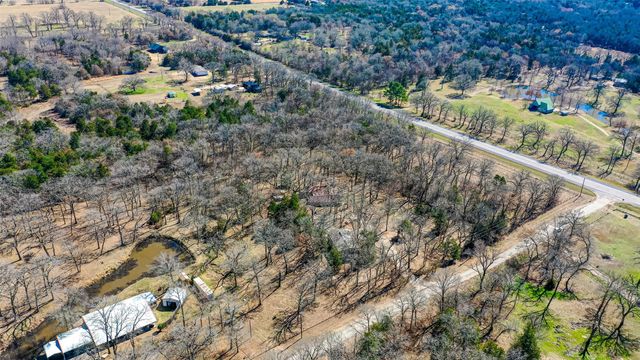 180 Rs County Road 1250, Emory, TX 75440