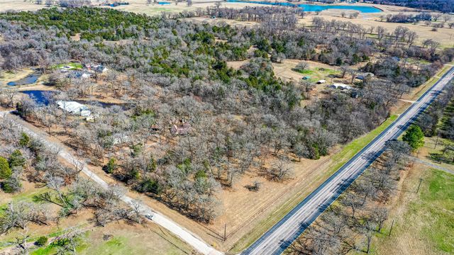 180 Rs County Road 1250, Emory, TX 75440