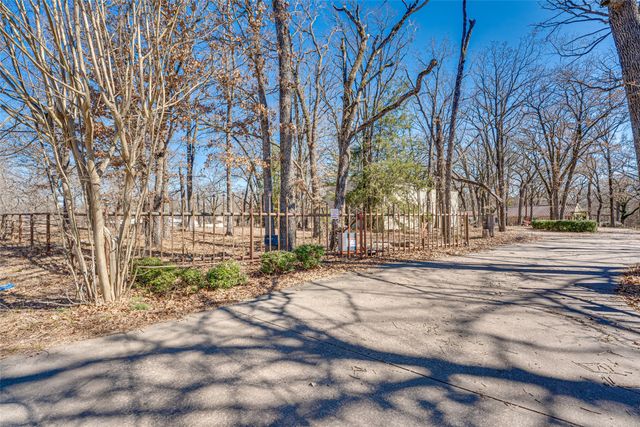 180 Rs County Road 1250, Emory, TX 75440