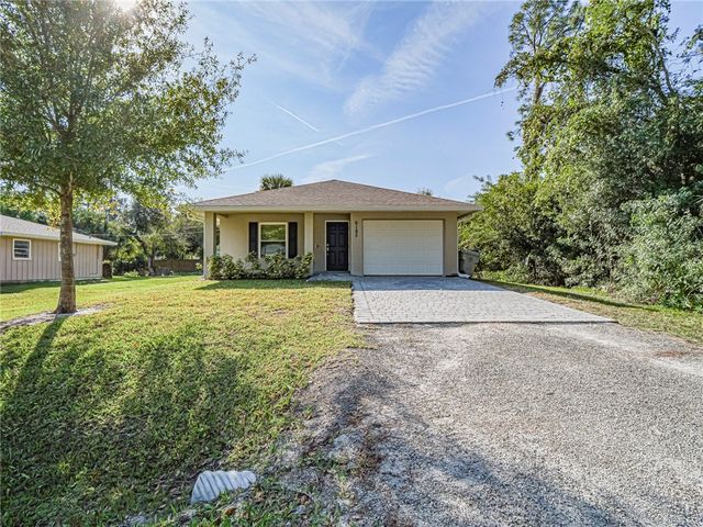 6185 6th Place, Vero Beach, FL 32968