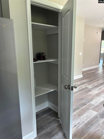 430A Old Plantation Drive, West Columbia, SC 29172