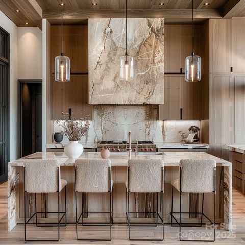 2216 S Vernon Drive, Charlotte, NC 28211