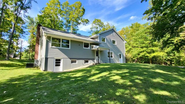 116 New Hackensack Road, Wappingers Falls, NY 12590