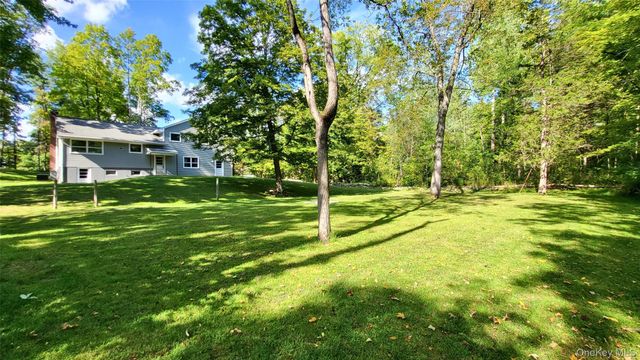 116 New Hackensack Road, Wappingers Falls, NY 12590