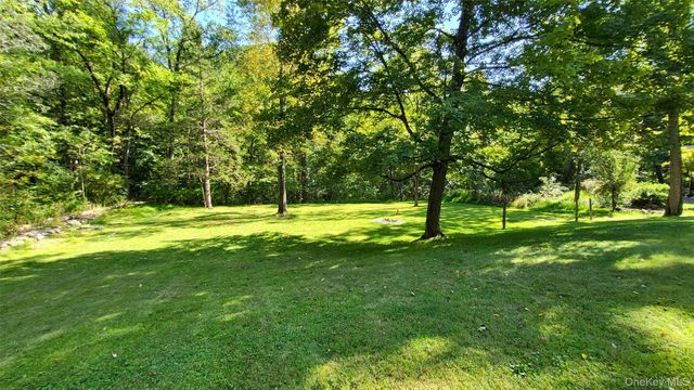 116 New Hackensack Road, Wappingers Falls, NY 12590