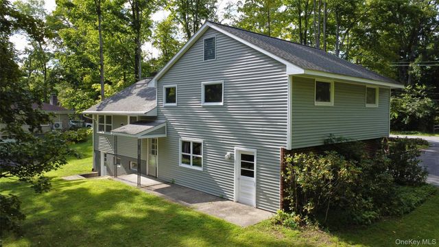 116 New Hackensack Road, Wappingers Falls, NY 12590
