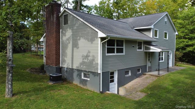 116 New Hackensack Road, Wappingers Falls, NY 12590