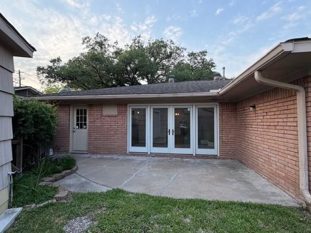 5339 Carew Street, Houston, TX 77096