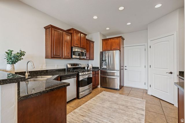 331 E NECHATEL DR, Draper, UT 84020
