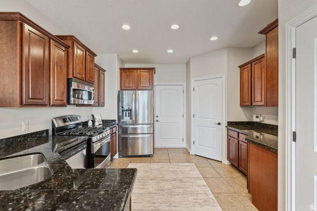 331 E NECHATEL DR, Draper, UT 84020