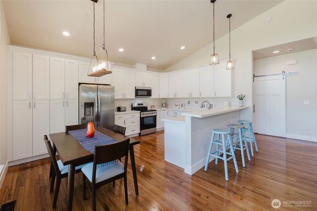 1726 Lilypad Place E, Port Orchard, WA 98366
