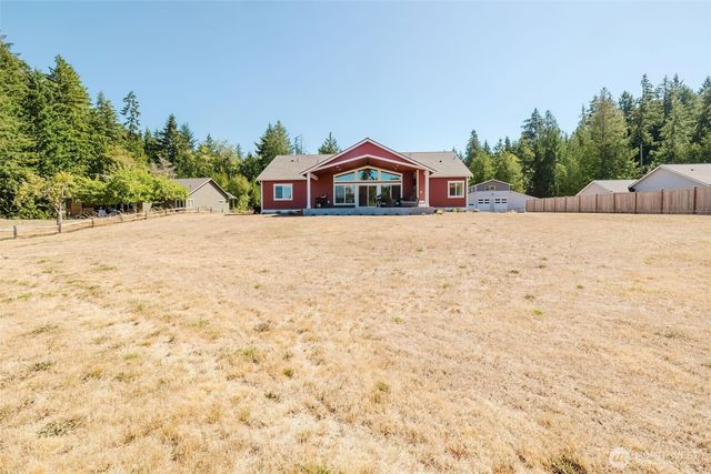 1726 Lilypad Place E, Port Orchard, WA 98366