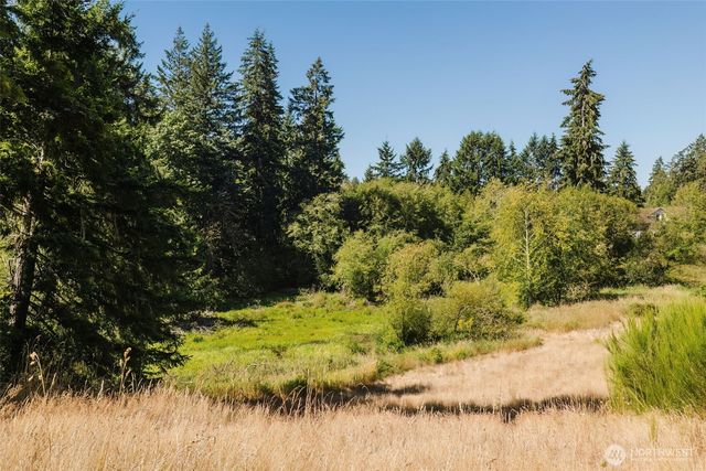 1726 Lilypad Place E, Port Orchard, WA 98366