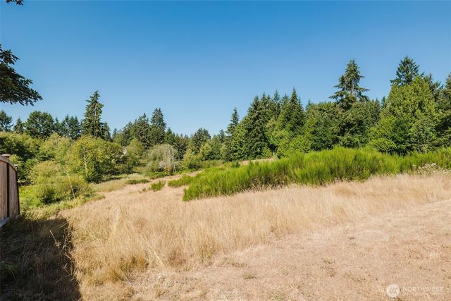 1726 Lilypad Place E, Port Orchard, WA 98366
