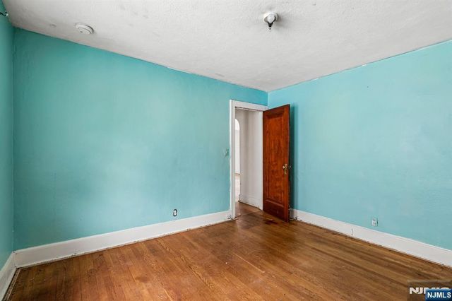 69 Buschmann Avenue, Haledon, NJ 07508