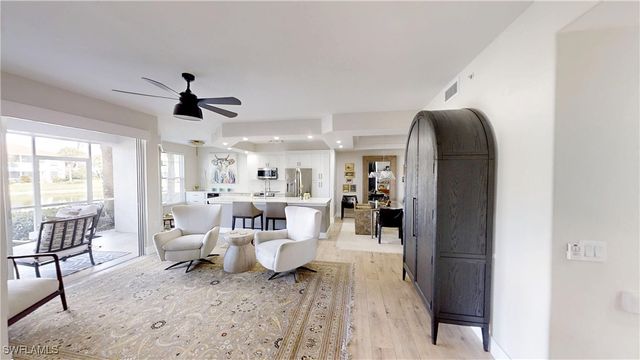 2185 Arielle DR 1406, Naples, FL 34109