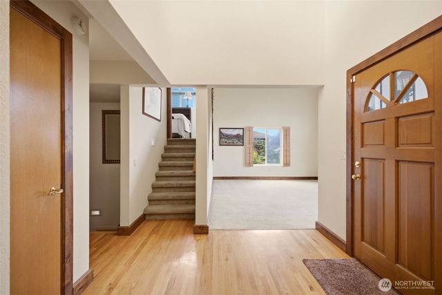 4210 Harbor Ridge Road NE, Tacoma, WA 98422