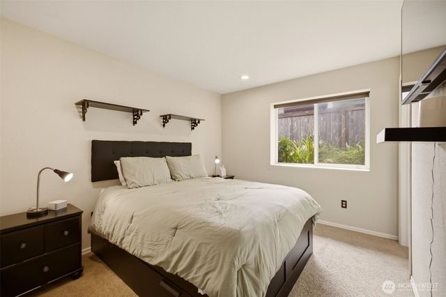 4210 Harbor Ridge Road NE, Tacoma, WA 98422