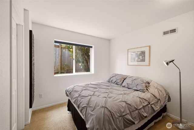 4210 Harbor Ridge Road NE, Tacoma, WA 98422