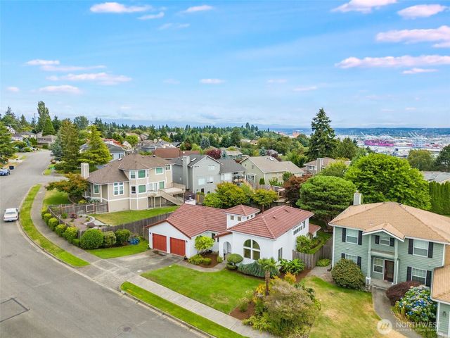 4210 Harbor Ridge Road NE, Tacoma, WA 98422