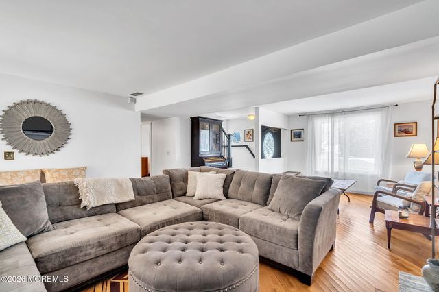 21 Cliffwood Drive, Neptune Township, NJ 07753