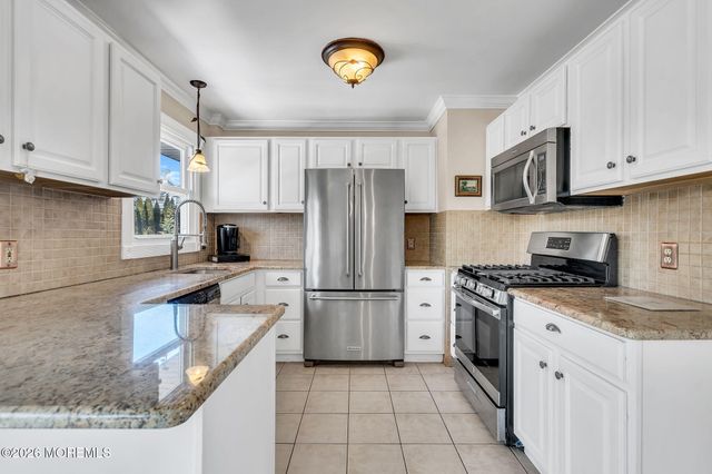 21 Cliffwood Drive, Neptune Township, NJ 07753