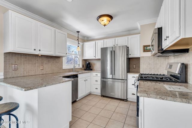 21 Cliffwood Drive, Neptune Township, NJ 07753