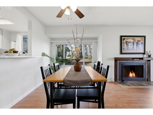 11721 Sw BOONES BEND Dr 9-3D, Beaverton, OR 97008