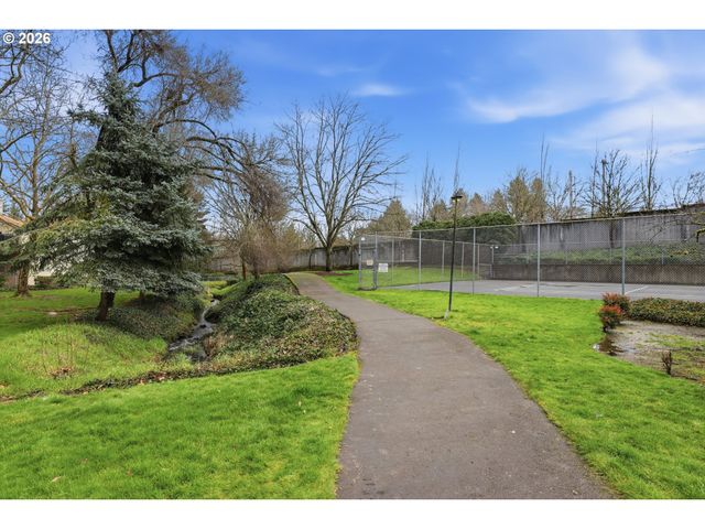 11721 Sw BOONES BEND Dr 9-3D, Beaverton, OR 97008