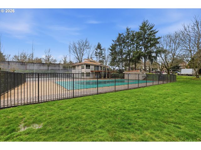 11721 Sw BOONES BEND Dr 9-3D, Beaverton, OR 97008