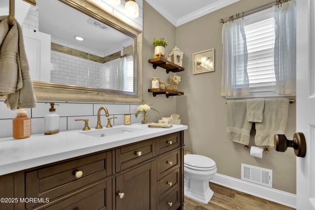 141 Twin Rivers Drive, Toms River, NJ 08753