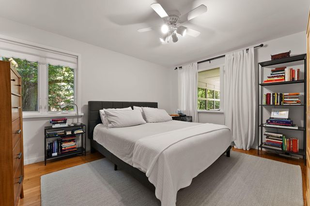 1412 Del Vista Drive, Valparaiso, IN 46385