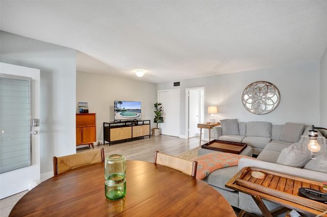 801 N Riverside Drive 4B, Pompano Beach, FL 33062