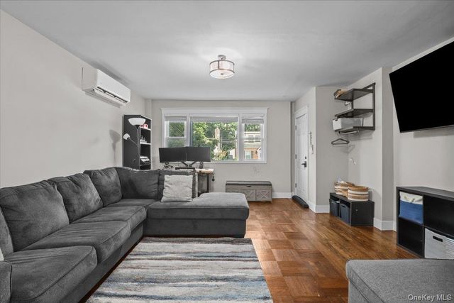 113 Hart Avenue, Yonkers, NY 10704