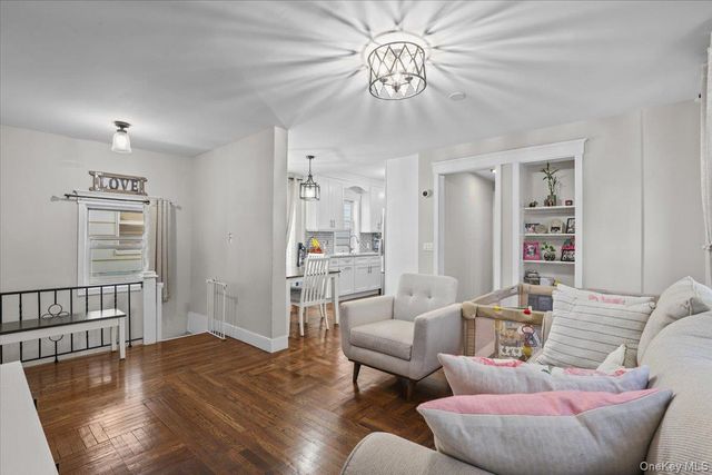 113 Hart Avenue, Yonkers, NY 10704