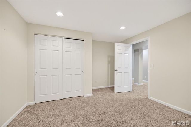 226 Greengate Drive, Lake St Louis, MO 63367