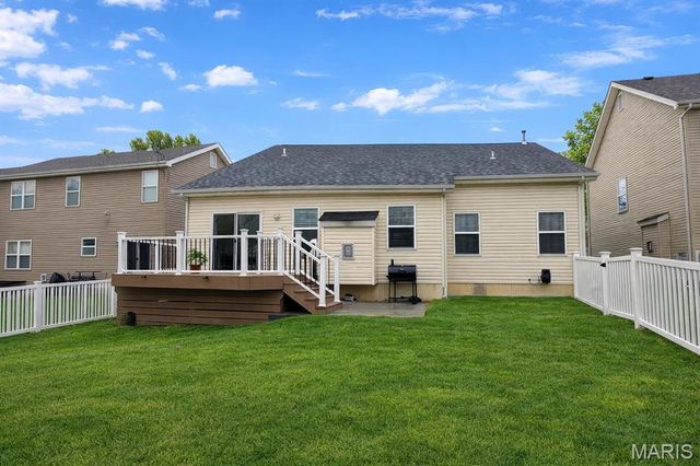 226 Greengate Drive, Lake St Louis, MO 63367