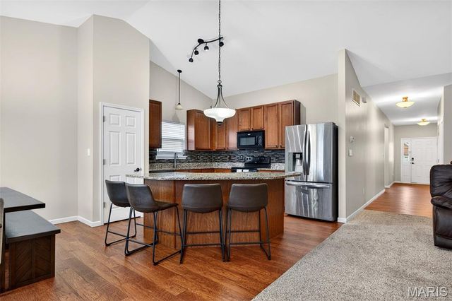 226 Greengate Drive, Lake St Louis, MO 63367