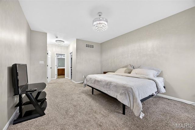 226 Greengate Drive, Lake St Louis, MO 63367