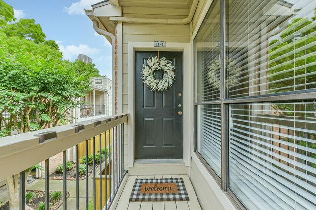 2001 Bering Drive 4D, Houston, TX 77057