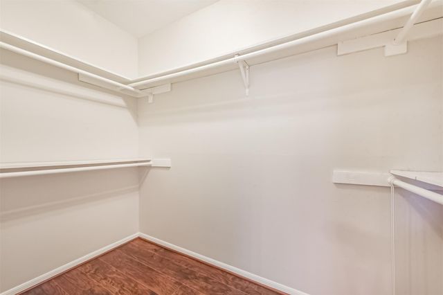 2001 Bering Drive 4D, Houston, TX 77057